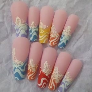 Spring butterfly 🦋 press on nails